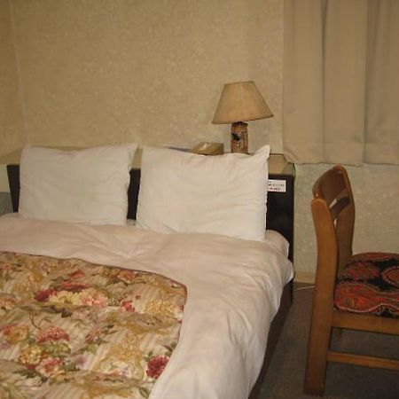 Hotel Yamayuri Tokyo Bagian luar foto