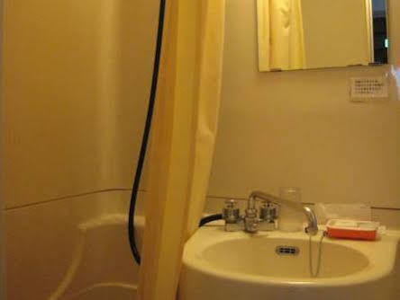 Hotel Yamayuri Tokyo Bagian luar foto